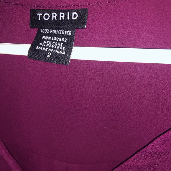 Torrid - Purple Quarter Sleeve Blouse - Picture 2 of 2